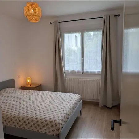 F4 85m2 Jardin Parking Wifi Holiday home